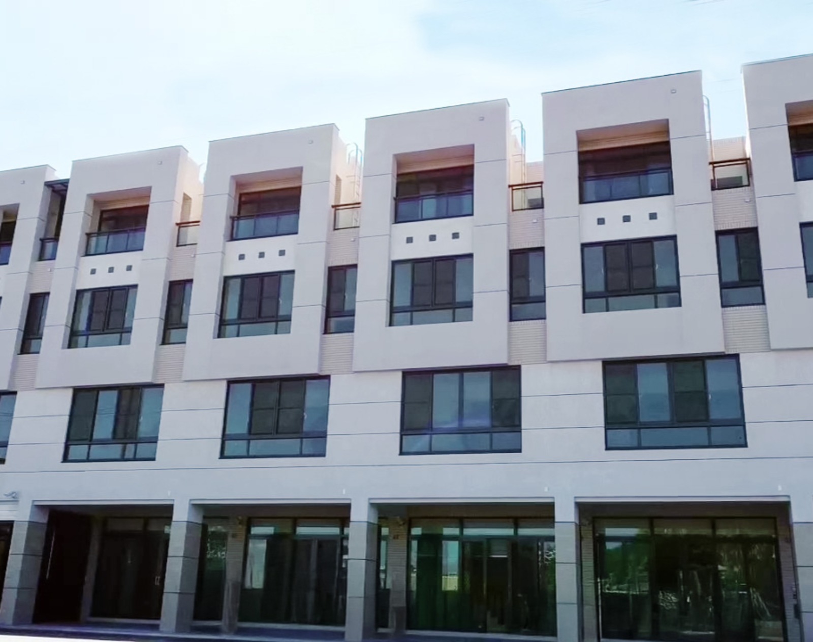 君鑑機構-山水文匯